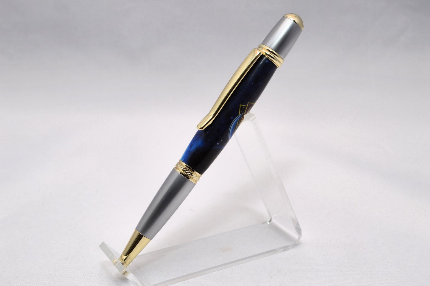 Handcrafted Space Shuttle Endeavour Classic Twist Pen in Gold and Satin Chrome Finish
