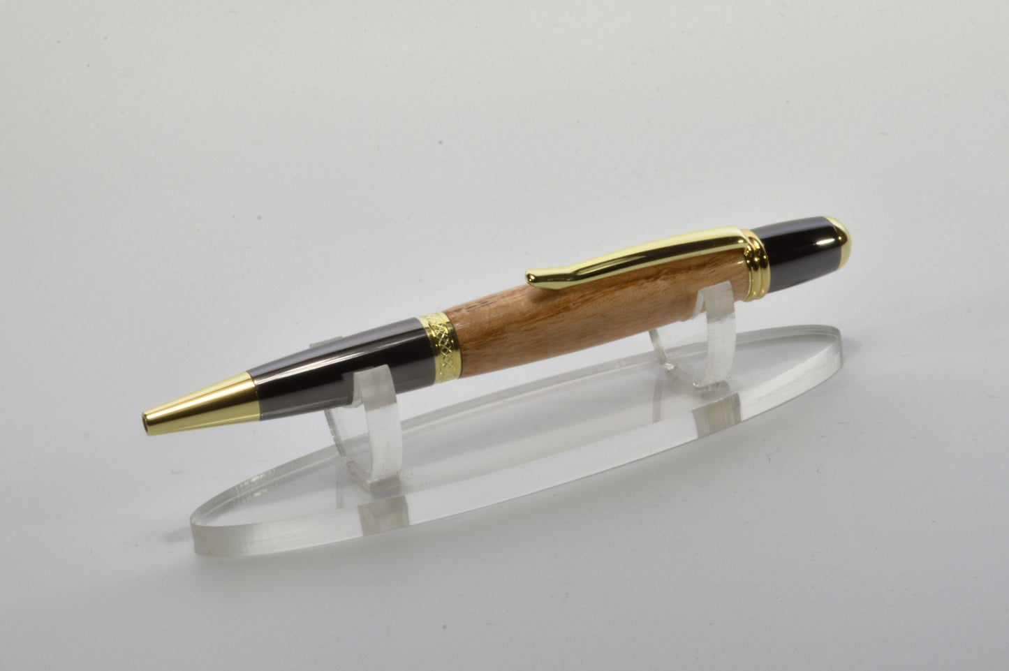 Handcrafted Gettysburg Battlefield Witness Wood Pen in Gold Titanium and Black Titanium