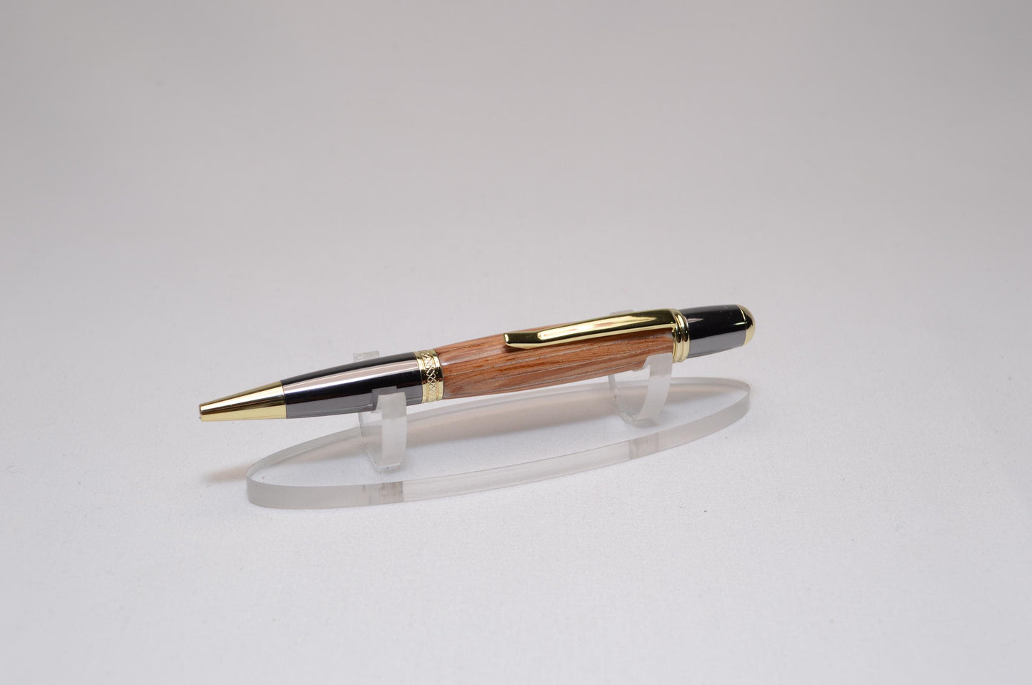 Handcrafted White House Twist Pen Made From The Pine Roof Beams of the White House
