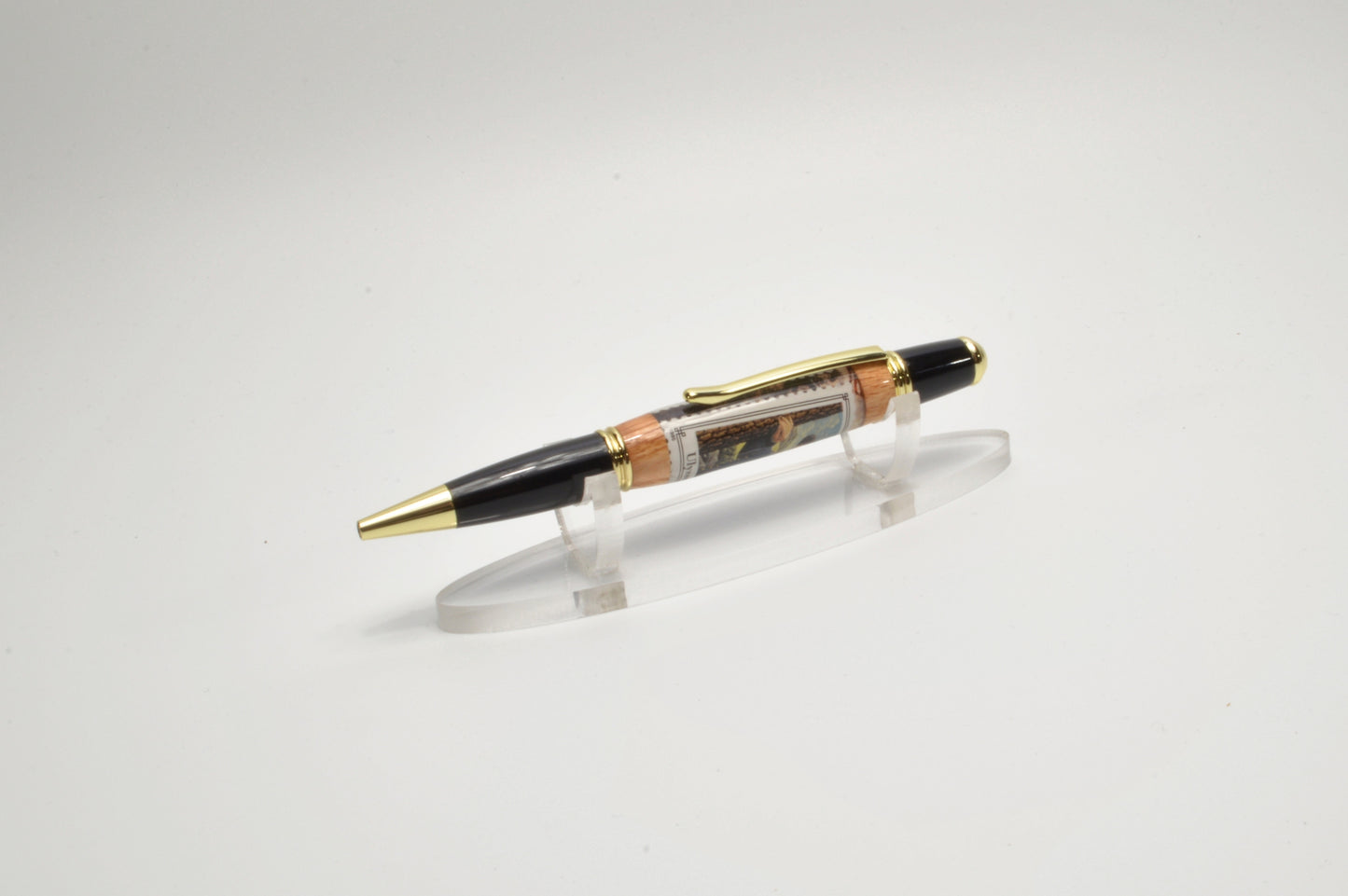 Handcrafted Gettysburg Twist Pen Made With a General Grant U.S. Stamp and Witness Wood in Gold and Black Chrome Finish