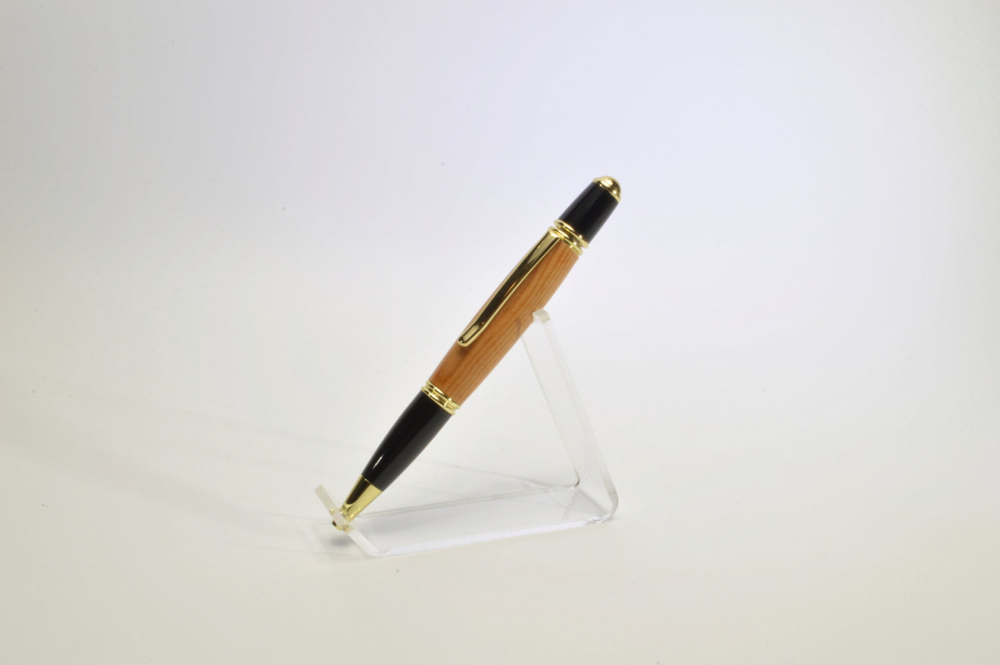 Indiana University Keepsake Pen Made From The Wooden Seats of Simon Skjodt Assembly Hall