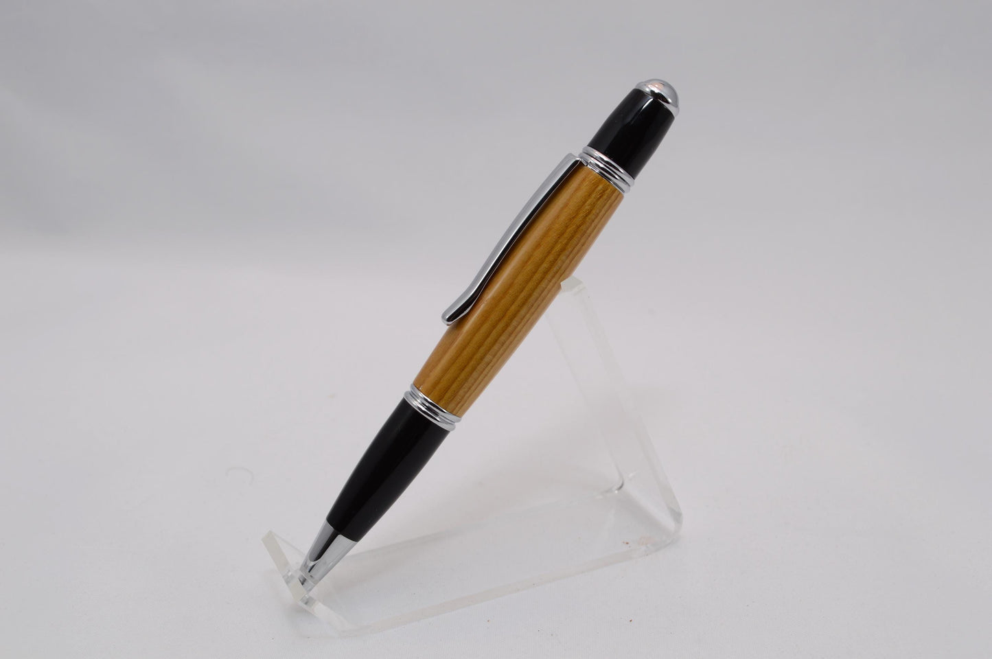 Handcrafted Pen Made From The Green Bay Packers Lambeau Field Wooden Bleachers