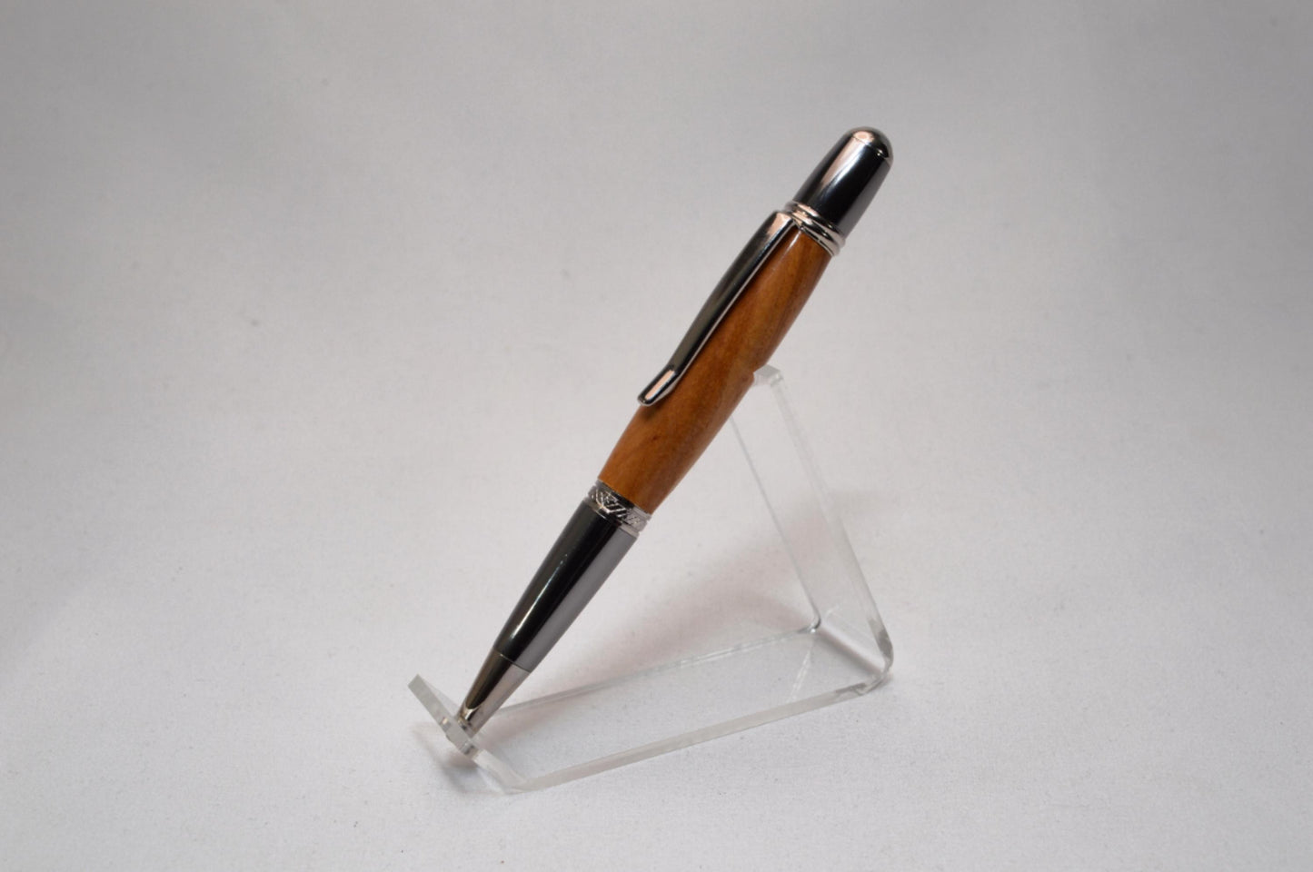 Handcrafted George Washingtons Mount Vernon Pecan Twist Pen