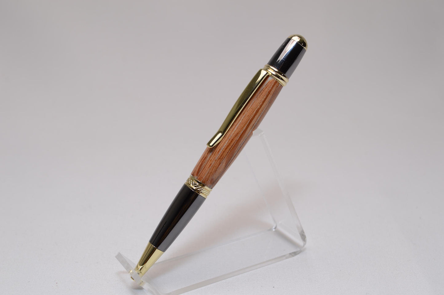 Handcrafted White House Twist Pen Made From The Pine Roof Beams of the White House
