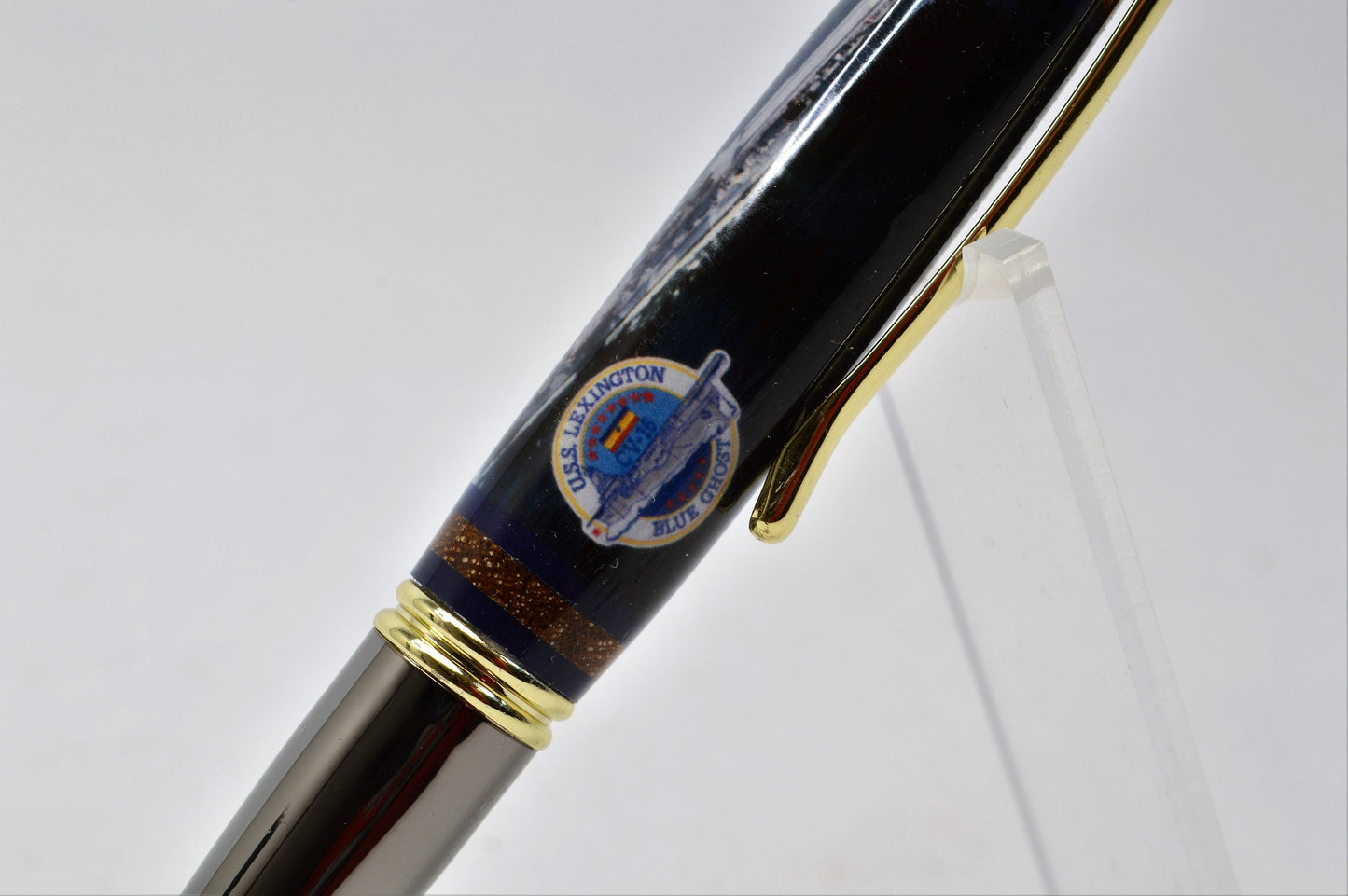 Handcrafted Uss Lexington - CV-61 - Twist Pen in Gold and Gunmetal