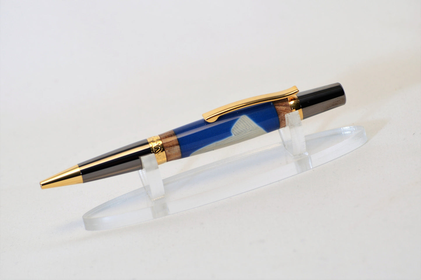 Handcrafted Pen Made With A Swatch From A Mickey Mantle Game Used Jersey And Wood From A Yankee Stadium Seat