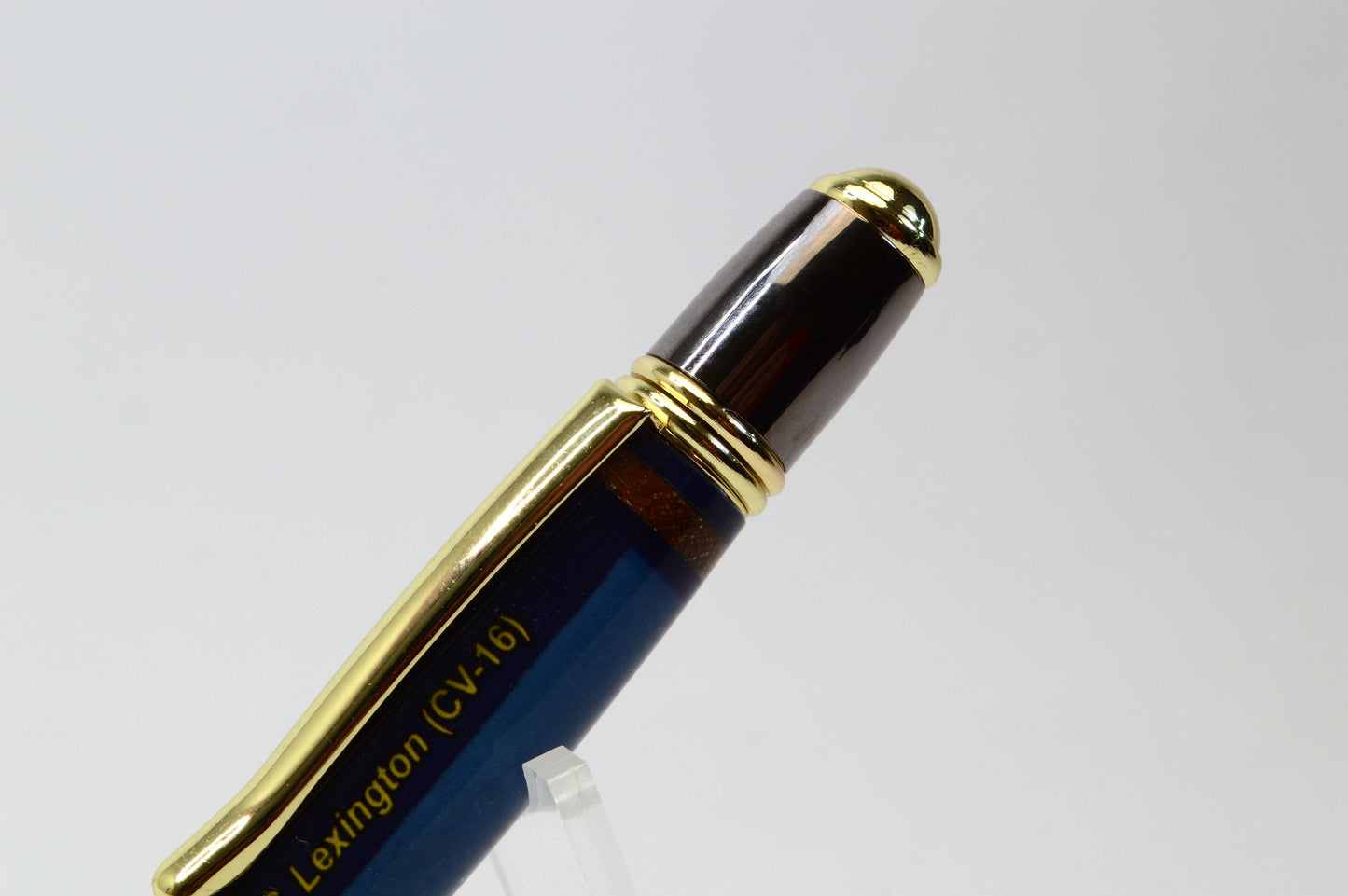 Handcrafted Uss Lexington - CV-61 - Twist Pen in Gold and Gunmetal