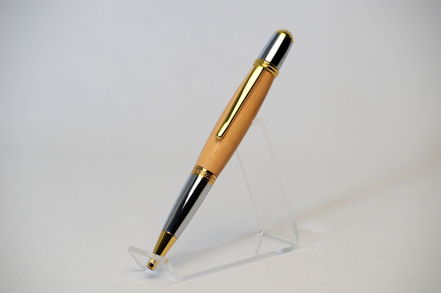 Handcrafted Pen Made From Chicago Bulls Chicago Stadium Wooden Basketball Floor