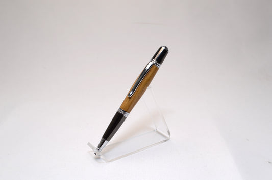 Whiskey Barrel Twist Pen in Gun Metal and Chrome Finish