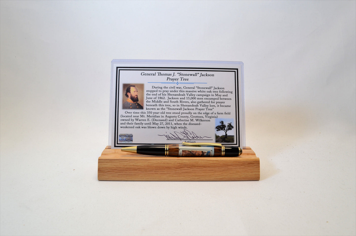 Handcrafted Stonewall Jackson Prayer Tree Twist Pen in Antique Brass and Black Chrome