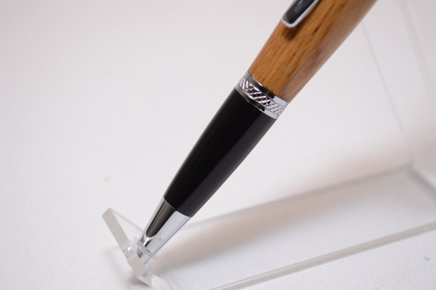 Whiskey Barrel Twist Pen in Chrome and Black Finish