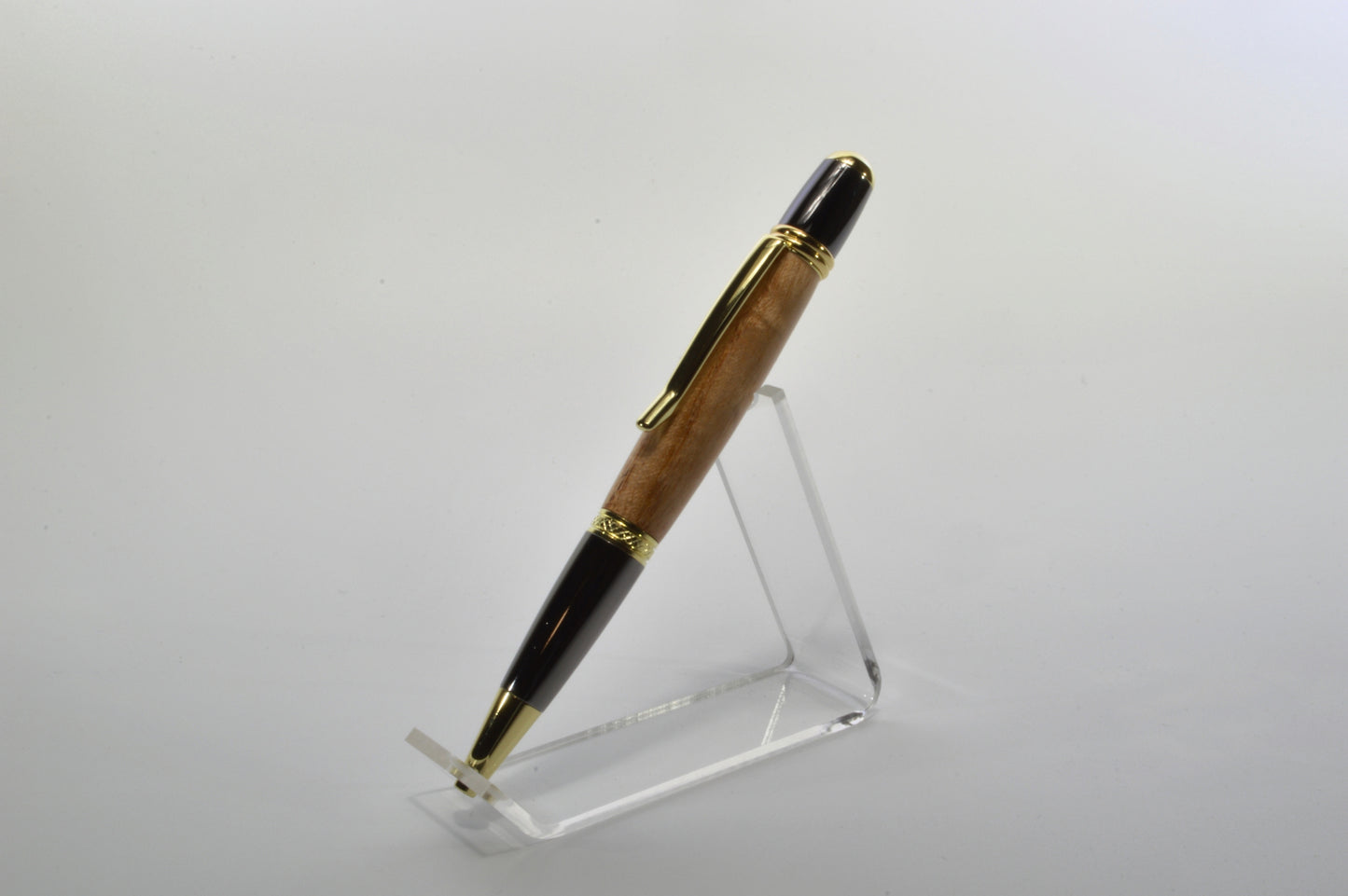 Handcrafted Gettysburg Battlefield Witness Wood Pen in Gold Titanium and Black Titanium