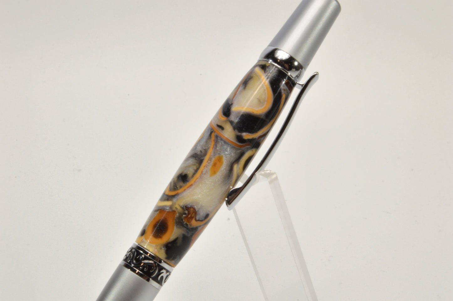 Handcrafted Twist Pen with Pistachio Shell Cast in Acrylic in Chrome and Satin Chrome