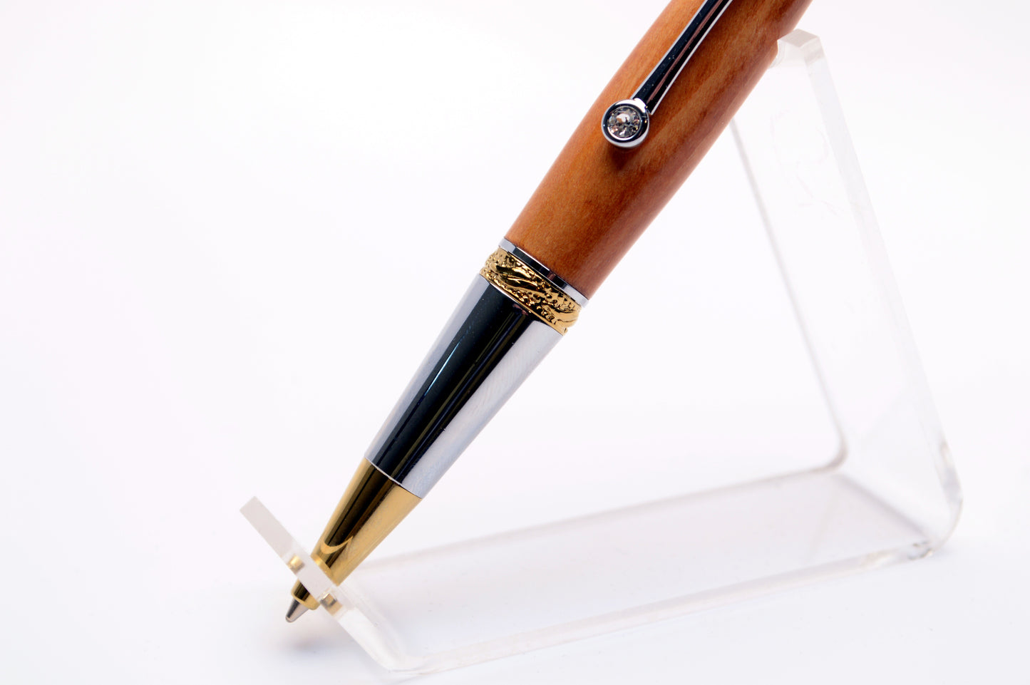 Majestic Squire Twist Pen in Lebanese Cedar with Gold Titanium, Chrome, and Swarovski Crystal