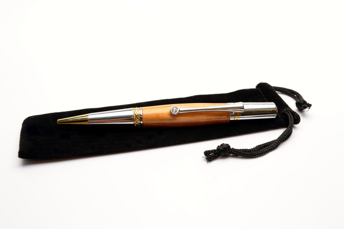 Majestic Squire Twist Pen in Lebanese Cedar with Gold Titanium, Chrome, and Swarovski Crystal