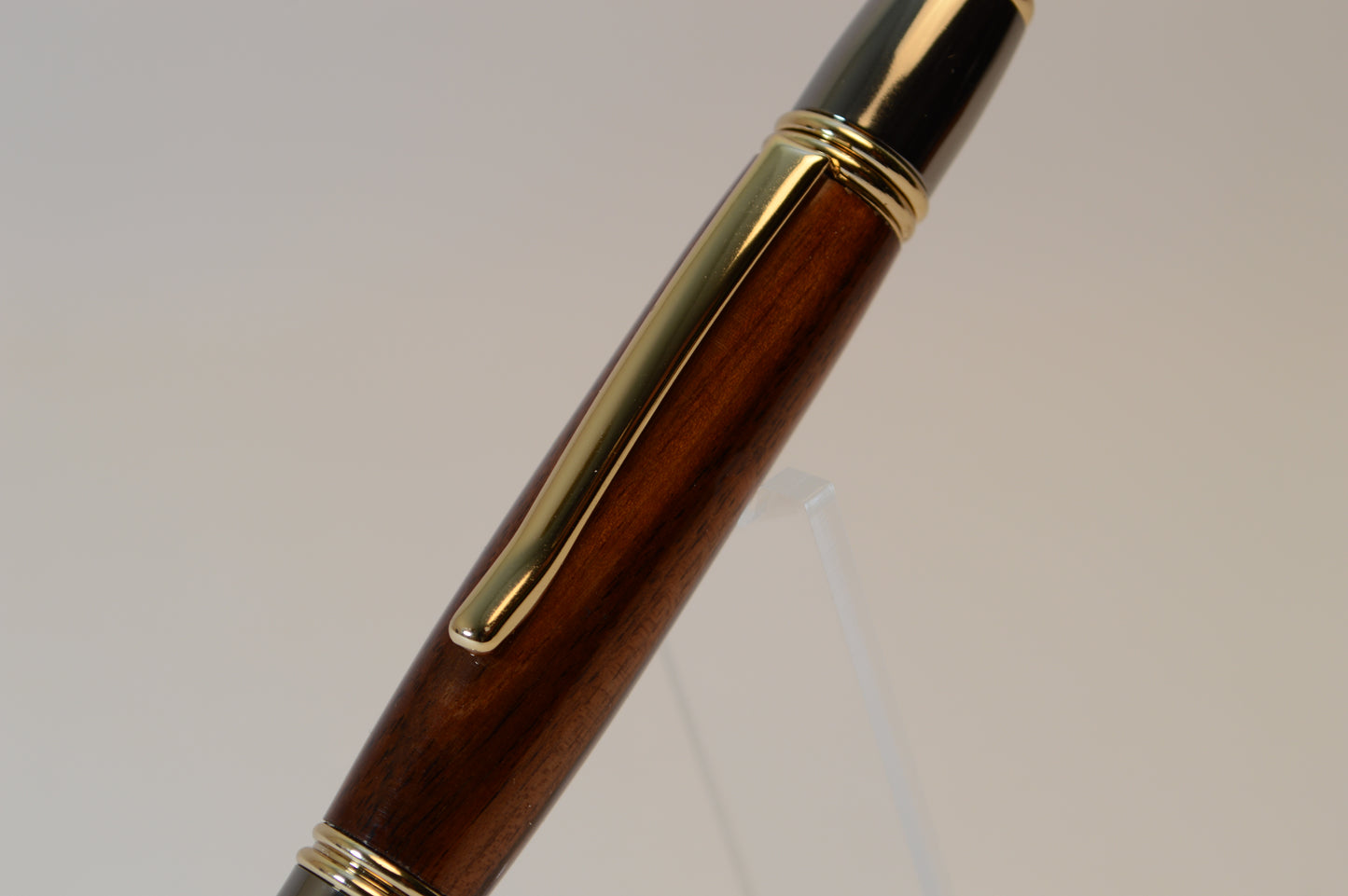 Sinai Desert Shittim (Acacia) Wood Twist Pen - Gold & Gunmetal Finish