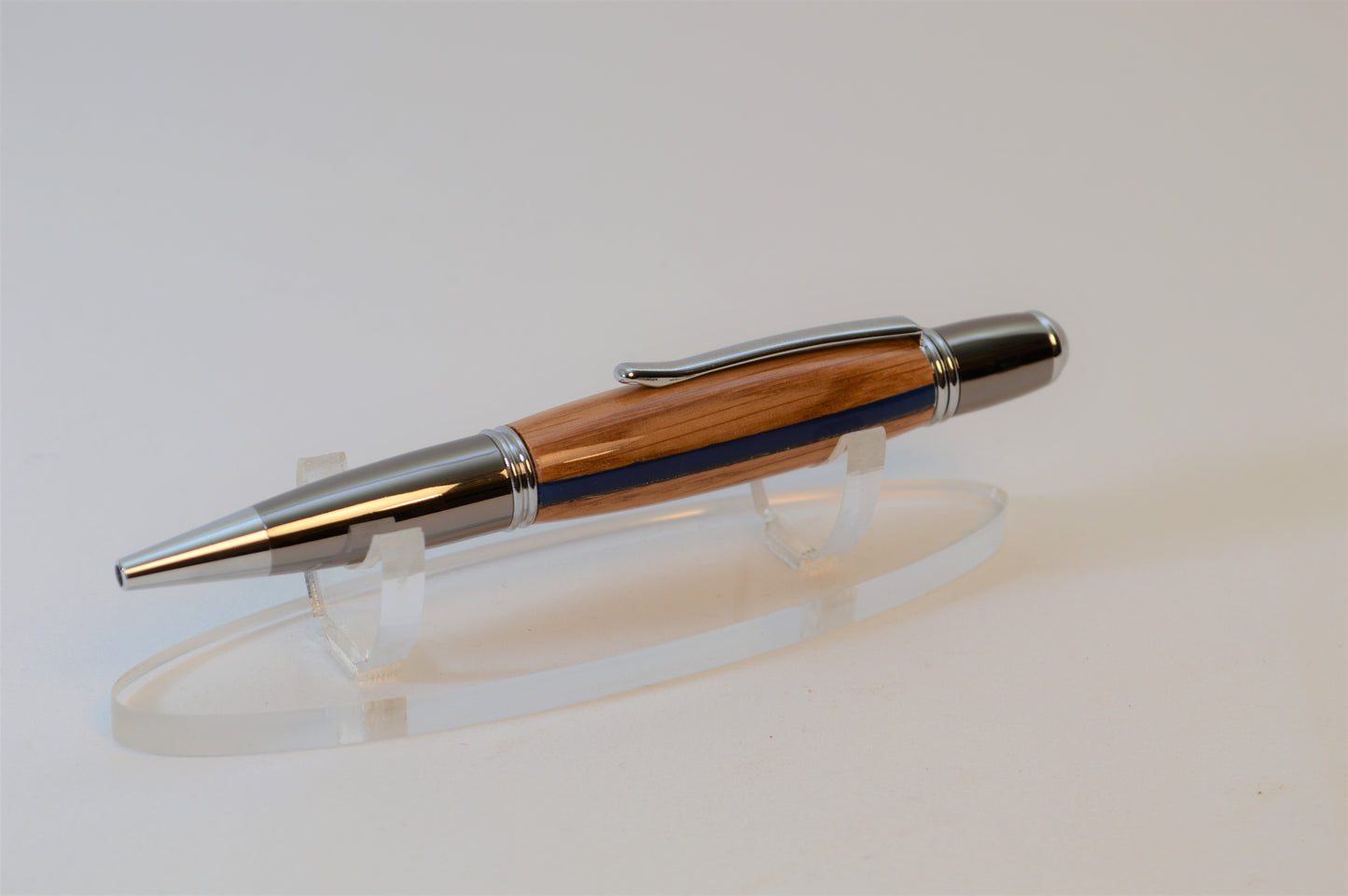 Thin Blue Line  Twist Pen  in Oak With a  Chrome and Gunmetal Finish