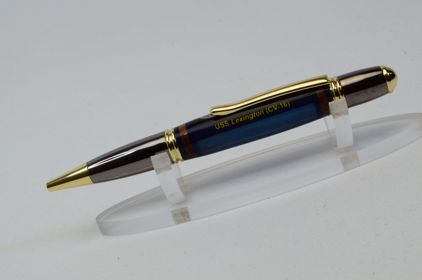 Handcrafted Uss Lexington - CV-61 - Twist Pen in Gold and Gunmetal