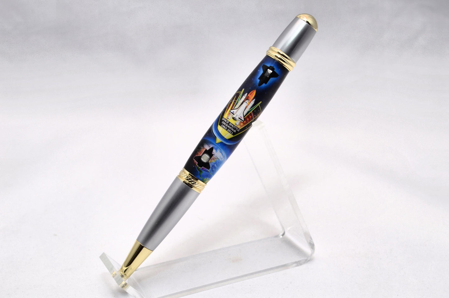 Handcrafted Space Shuttle Endeavour Classic Twist Pen in Gold and Satin Chrome Finish
