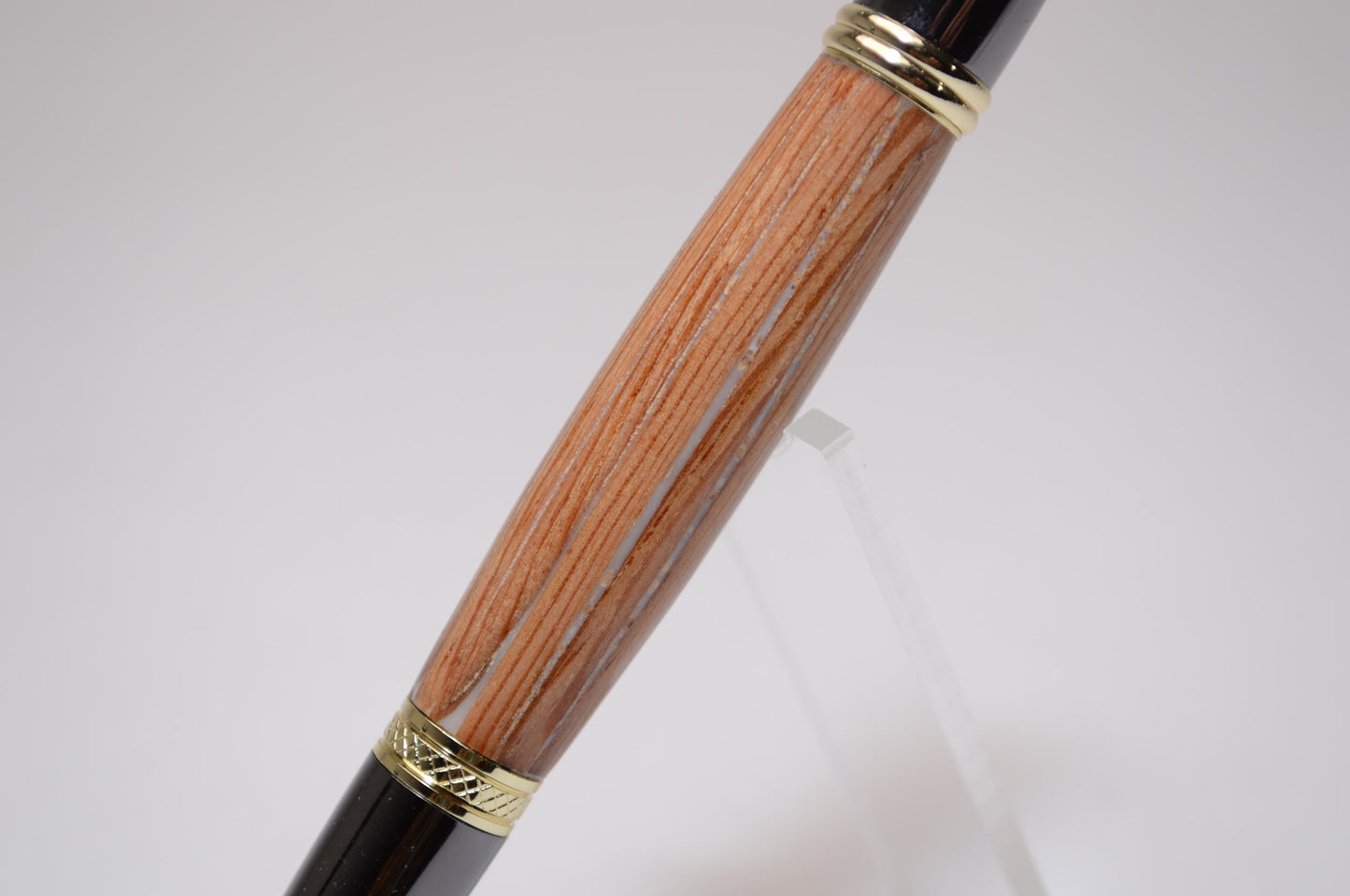 Handcrafted White House Twist Pen Made From The Pine Roof Beams of the White House