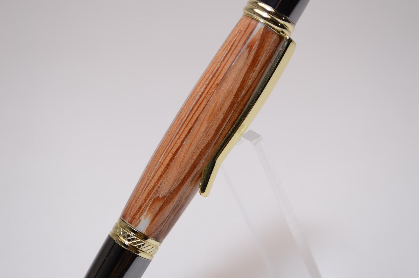 Handcrafted White House Twist Pen Made From The Pine Roof Beams of the White House